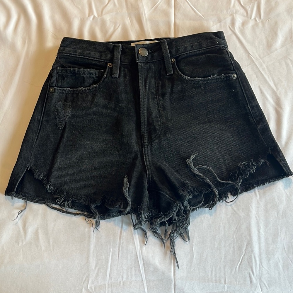 $210 FRAME Size 24 Le Original Distressed Raw Hem Jean Denim Shorts EUC - Picture 1 of 12